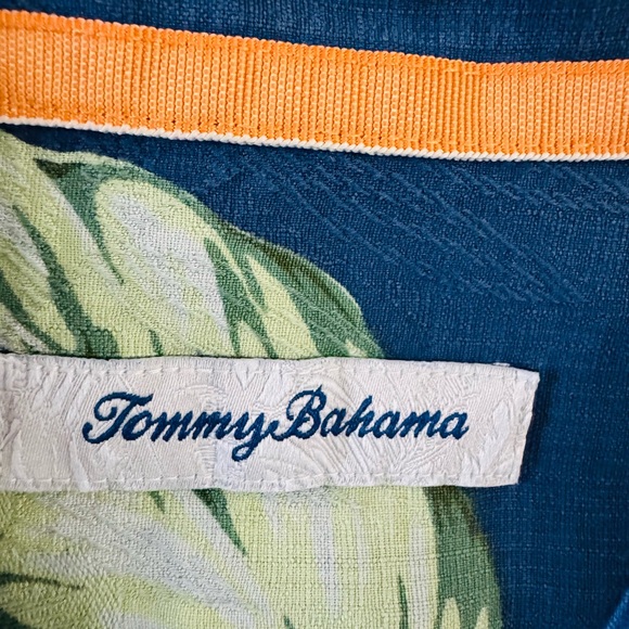 Tommy Bahama 100% Silk Men XXL Hawaiian Shirt Blue Floral Camp Button Front - Picture 10 of 12
